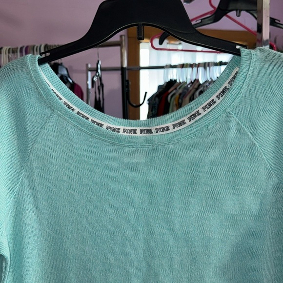 Pink Teal Sweater light size medium - Picture 5 of 5